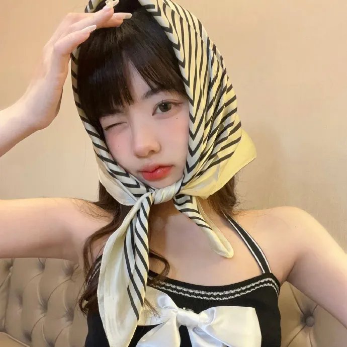 年轻的阿迈德 海报